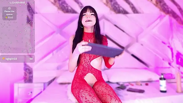 Snapshot of Nefera_Noxx chatting on March 2026 03:23:01 AM Nefera Noxx online show from March 2026 03:23:01 AM