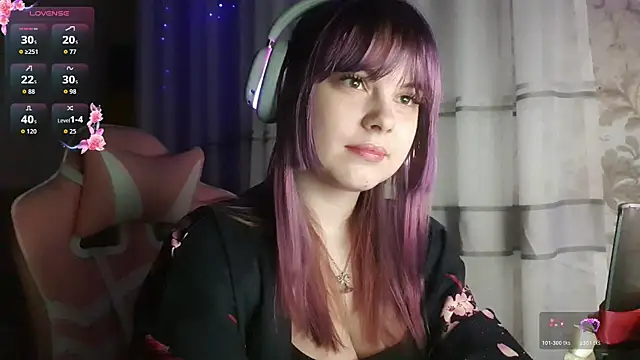 Snapshot of KristiBloom chatting on February 2026 08:43:01 PM KristiBloom online show from February 2026 08:43:01 PM