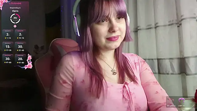 Snapshot of KristiBloom chatting on March 2026 12:06:02 AM KristiBloom online show from March 2026 12:06:02 AM