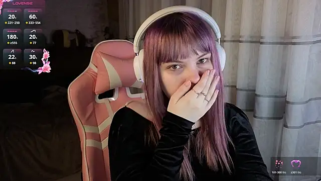 Snapshot of KristiBloom chatting on March 2026 12:41:02 AM KristiBloom online show from March 2026 12:41:02 AM