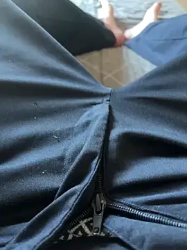 hornymilitary89 online show from October 2025 03:53:01 PM