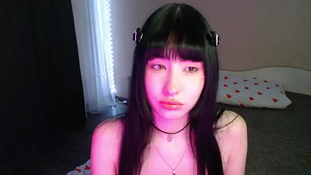 Snapshot of NaemiiBlush chatting on November 2025 10:17:01 AM NaemiiBlush online show from November 2025 10:17:01 AM