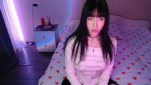 Snapshot of NaemiiBlush chatting on November 2025 04:18:02 PM NaemiiBlush online show from November 2025 04:18:02 PM