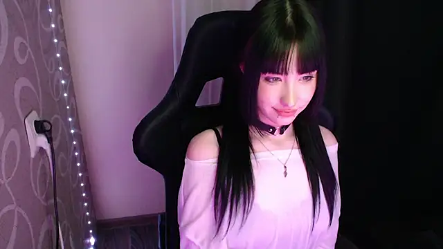 NaemiiBlush online show from December 2025 11:49:02 AM