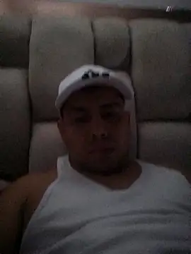 Martinandres777 online show from October 2025 12:00:02 AM