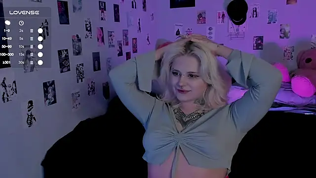 Snapshot of bixxxiz chatting on November 2025 12:26:01 PM bixxxiz online show from November 2025 12:26:01 PM