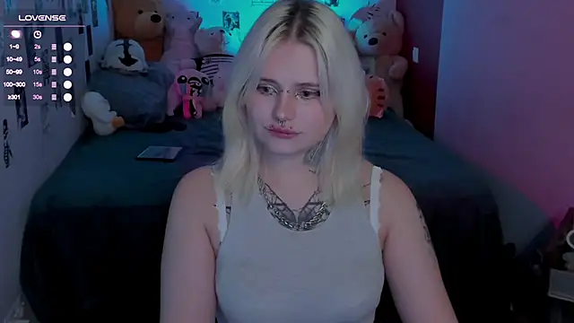 Snapshot of bixxxiz chatting on November 2025 12:51:01 PM bixxxiz online show from November 2025 12:51:01 PM