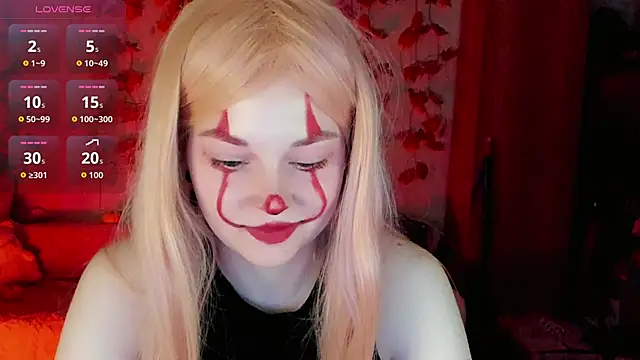 HoneyDazzle online show from October 2025 08:09:02 PM