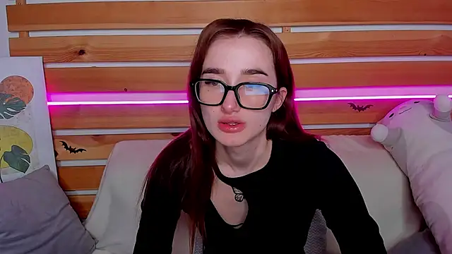 Olivia Grantt online show from December 2025 01:03:02 AM