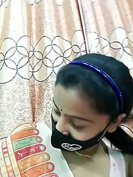 daisy-03 online show from November 2025 04:17:01 PM