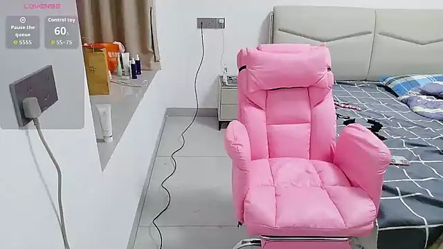 sisi-1 online show from October 2025 12:39:01 PM