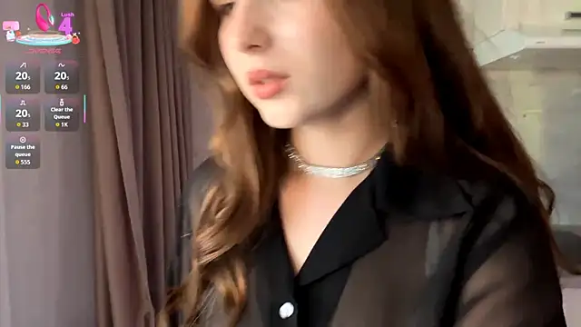 Snapshot of RinaModel chatting on November 2025 11:56:01 AM RinaModel online show from November 2025 11:56:01 AM