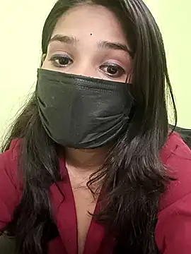 Snapshot of Beautiful_Eye chatting on December 2025 08:04:02 PM Beautiful Eye online show from December 2025 08:04:02 PM