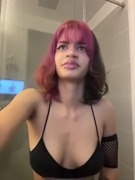 sukulaurens online show from November 2025 04:30:01 PM