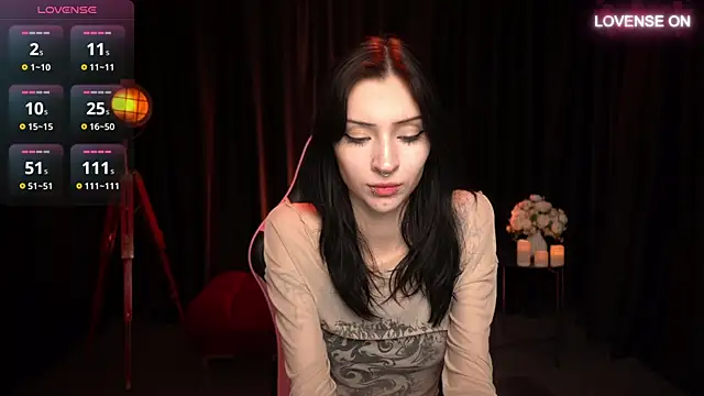 Trix Void online show from November 2025 10:31:01 AM