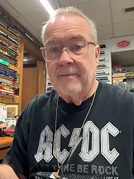 Jcaspen online show from May 2026 12:46:02 PM