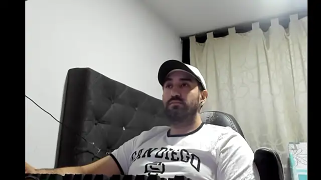 coolfriki online show from March 2026 01:01:02 AM