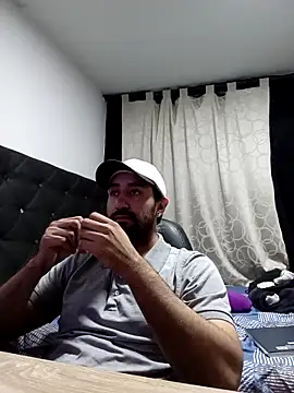 coolfriki online show from May 2026 10:59:02 PM