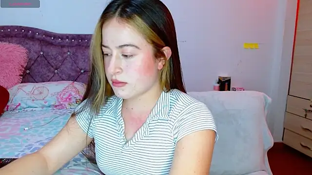 Snapshot of Hanssel_tess chatting on December 2025 07:42:02 PM Hanssel tess online show from December 2025 07:42:02 PM