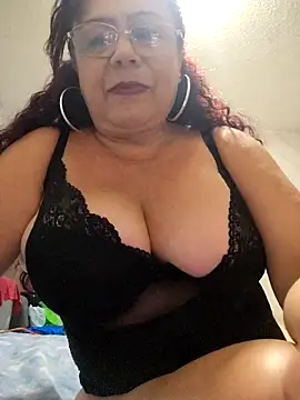 Snapshot of Kamila70 chatting on November 2025 05:54:01 AM Kamila70 online show from November 2025 05:54:01 AM