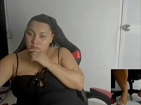 Baby Latin online show from December 2025 07:31:01 PM