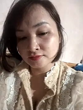 Snapshot of Jeassi-sica chatting on October 2025 02:32:02 PM Jeassi-sica online show from October 2025 02:32:02 PM