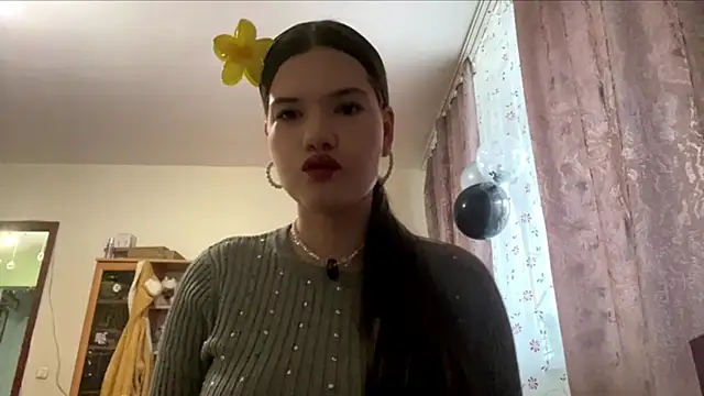 AlmetaBradicich online show from October 2025 06:44:01 AM