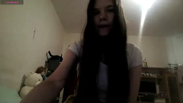 AlmetaBradicich online show from October 2025 05:20:02 AM