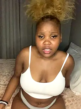 Snapshot of Scarlettxx21 chatting on November 2025 08:45:01 PM Scarlettxx21 online show from November 2025 08:45:01 PM