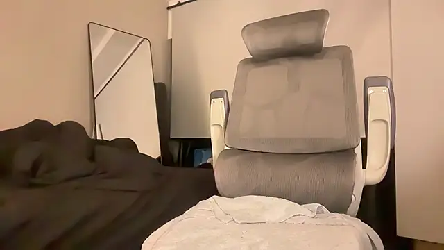 iambennet online show from March 2026 12:20:01 PM