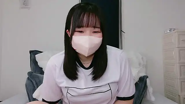 Snapshot of Nagi_25 chatting on October 2025 08:18:01 AM Nagi 25 online show from October 2025 08:18:01 AM