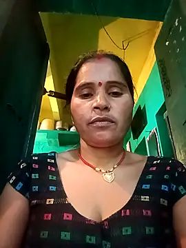 Snapshot of Nm_sanjna chatting on November 2025 05:29:02 AM Nm sanjna online show from November 2025 05:29:02 AM