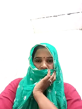 Snapshot of Nm_sanjna chatting on November 2025 11:07:02 PM Nm sanjna online show from November 2025 11:07:02 PM