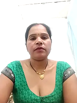 Snapshot of Nm_sanjna chatting on December 2025 08:02:02 PM Nm sanjna online show from December 2025 08:02:02 PM