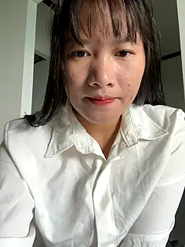 Snapshot of TrangNemo chatting on October 2025 12:27:01 AM TrangNemo online show from October 2025 12:27:01 AM