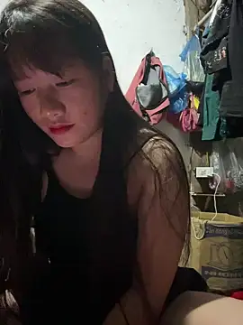 Snapshot of TrangNemo chatting on November 2025 07:12:01 PM TrangNemo online show from November 2025 07:12:01 PM