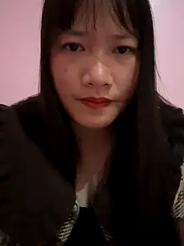 Snapshot of TrangNemo chatting on November 2025 12:49:02 PM TrangNemo online show from November 2025 12:49:02 PM