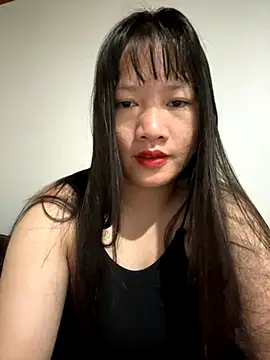 Snapshot of TrangNemo chatting on December 2025 11:23:02 PM TrangNemo online show from December 2025 11:23:02 PM