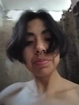 Snapshot of Lollysmile26 chatting on April 2026 01:39:01 AM Lollysmile26 online show from April 2026 01:39:01 AM