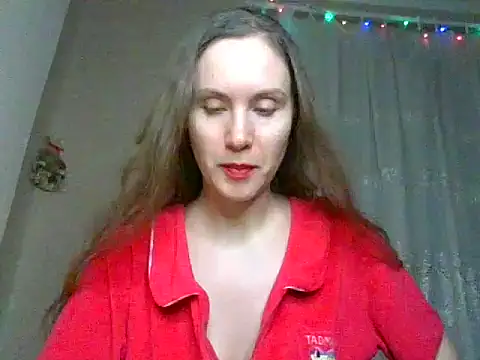 Snapshot of Lynirina chatting on April 2026 10:37:01 PM Lynirina online show from April 2026 10:37:01 PM