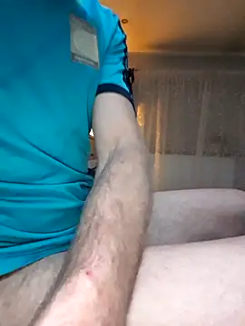 Snapshot of Remello1 chatting on March 2026 06:48:01 PM Remello1 online show from March 2026 06:48:01 PM