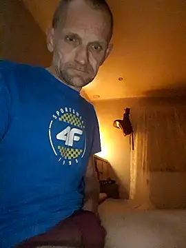 Snapshot of Remello1 chatting on March 2026 10:36:01 PM Remello1 online show from March 2026 10:36:01 PM