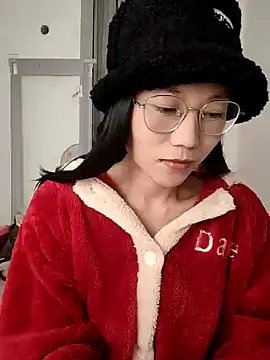 nini10052025 online show from November 2025 04:46:02 AM