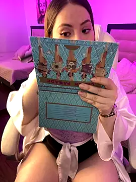 Snapshot of kattee_adams chatting on November 2025 08:12:01 PM kattee adams online show from November 2025 08:12:01 PM