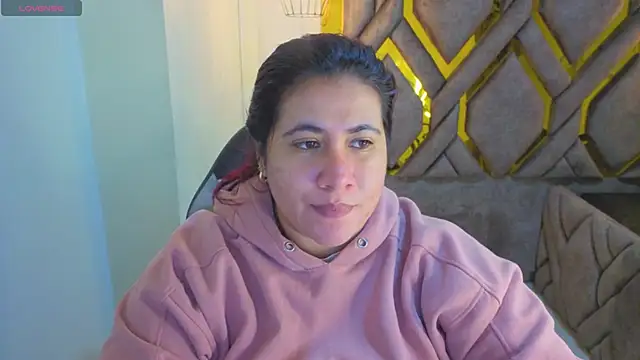 Addyy 02 online show from December 2025 01:45:01 AM