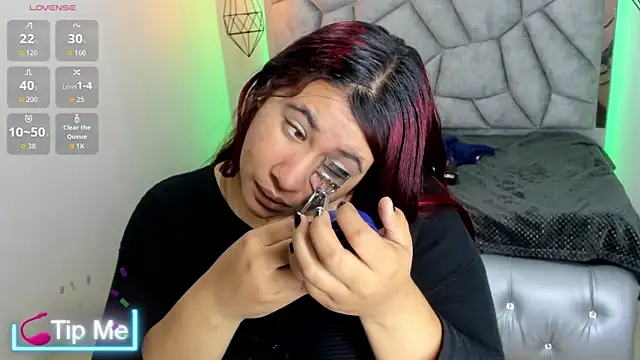 Addyy 02 online show from June 2026 06:43:01 PM