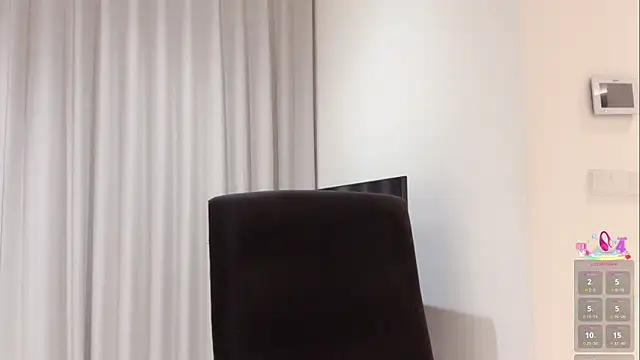 Snapshot of Nebula-qiu chatting on October 2025 02:19:01 PM Nebula-qiu online show from October 2025 02:19:01 PM