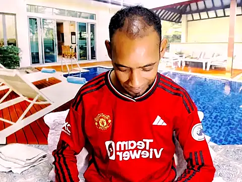 Snapshot of IndianMagicMike chatting on November 2025 06:30:02 AM IndianMagicMike online show from November 2025 06:30:02 AM