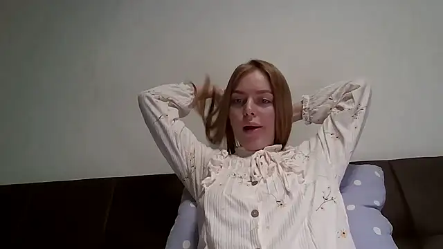 Snapshot of Selynora chatting on March 2026 10:14:01 PM Selynora online show from March 2026 10:14:01 PM