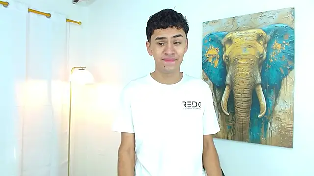 Snapshot of Alancum7 chatting on October 2025 12:58:01 PM Alancum7 online show from October 2025 12:58:01 PM